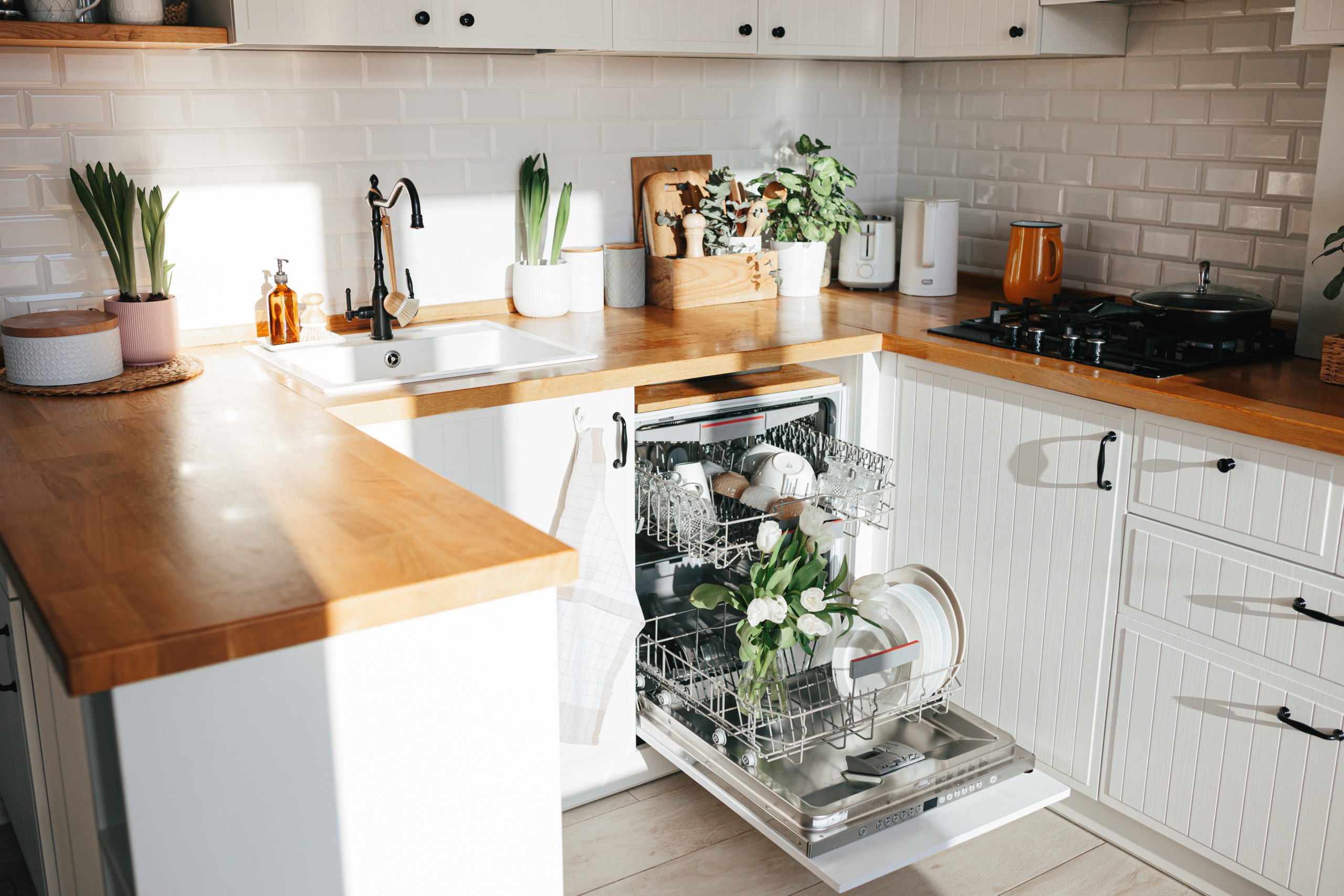 Best Dishwashers for a Spotless Kitchen